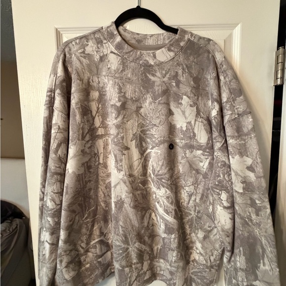 Hollister Other - Hollister Neutral Gray Boxy Crewneck Sweatshirt